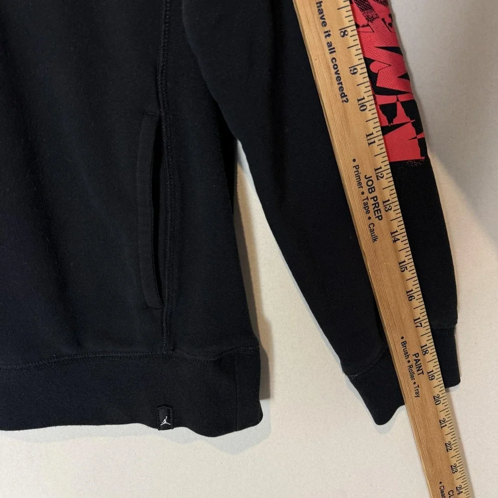Jordan Hoodie Boys 10-12 Black Pullover Fleece Zion Sleeve Graphic Logo‎